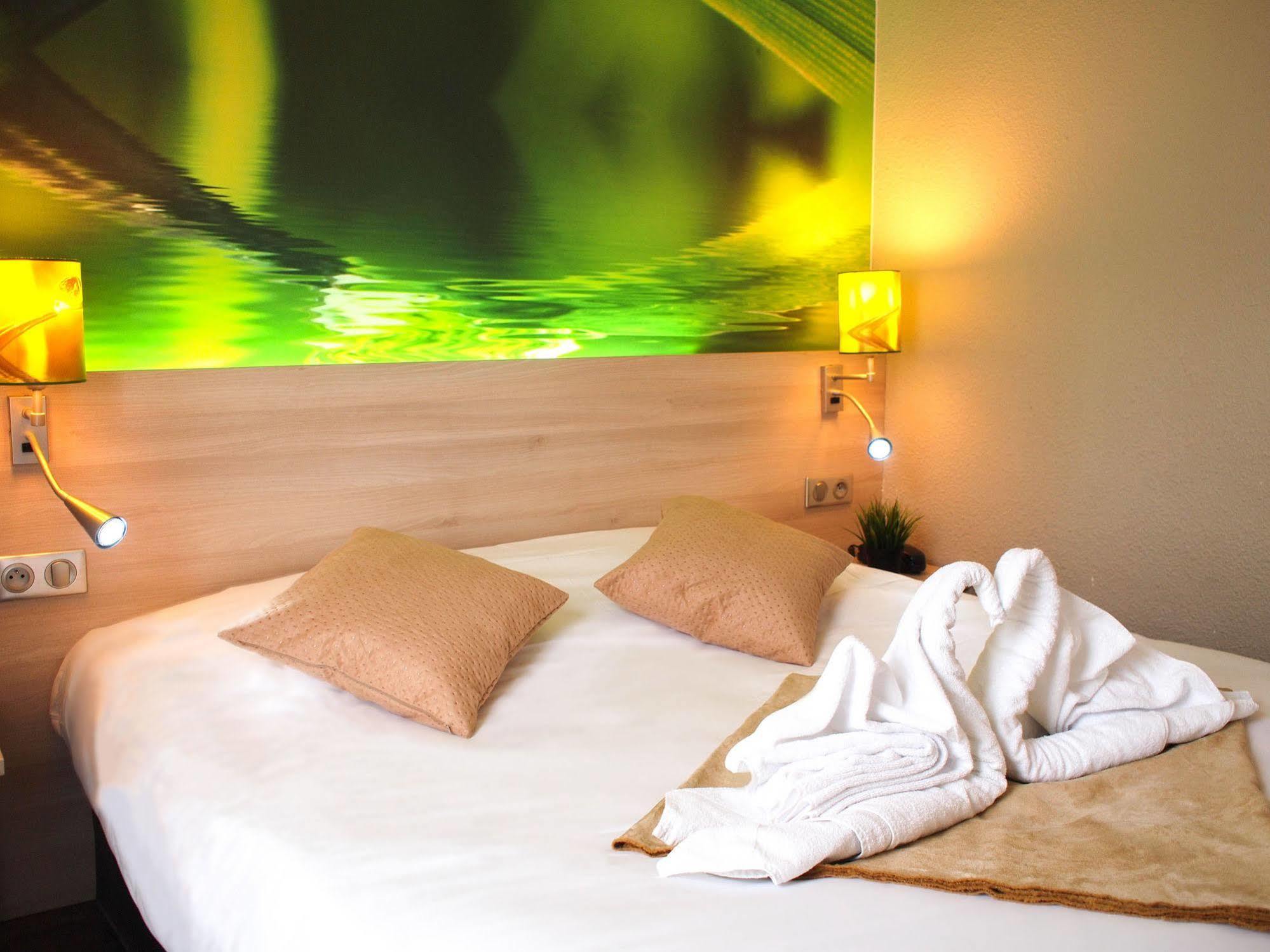 Hotel Inn Design Resto Novo Sable Exteriér fotografie